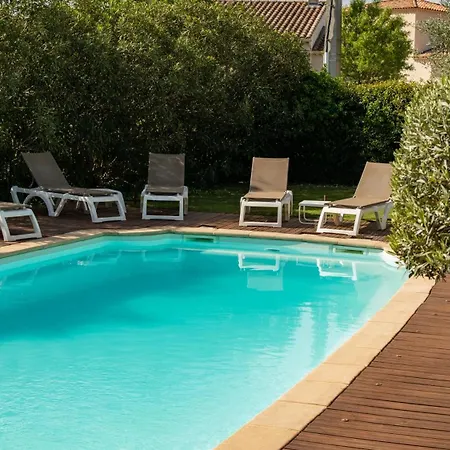 Hotell Patio De Violette Uzès