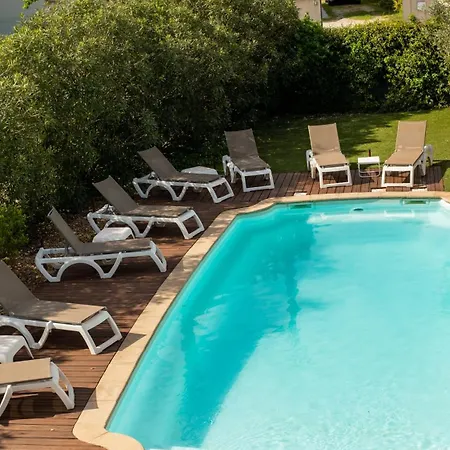 Hotell Patio De Violette Uzès