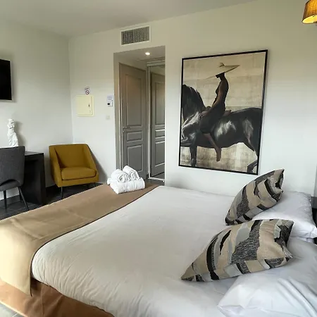 Отель Patio De Violette