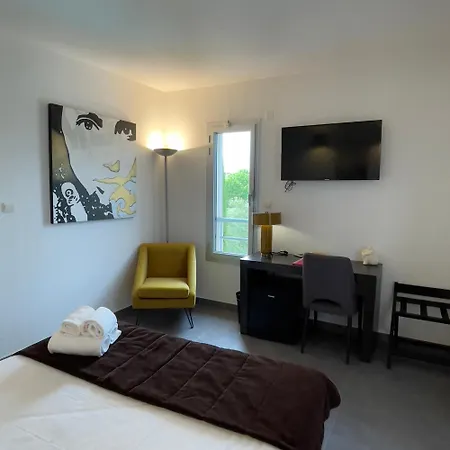 Отель Patio De Violette