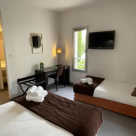 Patio De Violette Отель Юзес