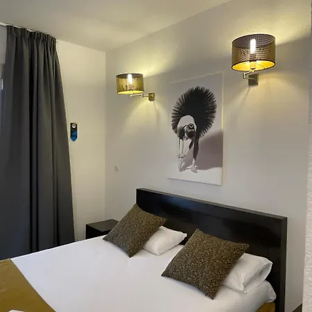 Patio De Violette Hotel 3*