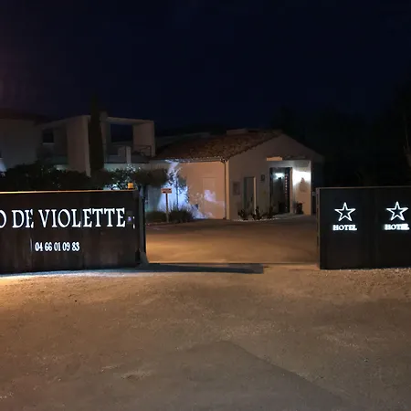 Patio De Violette